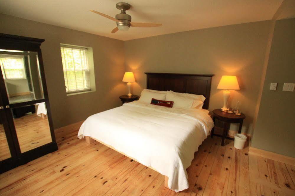 Harmony Outdoor Inn Parry Sound Exterior photo